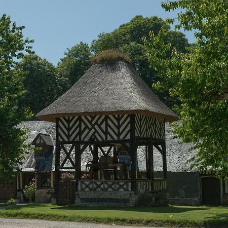La Ferme Chevalier Hotel Equemauville Bagian luar foto